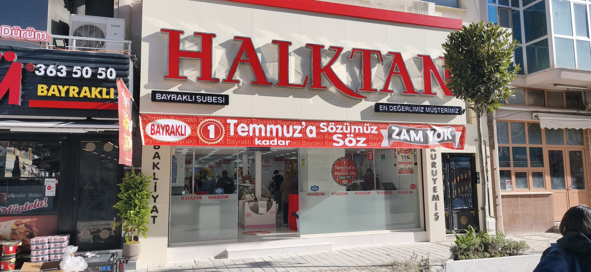 Bayraklı Şube